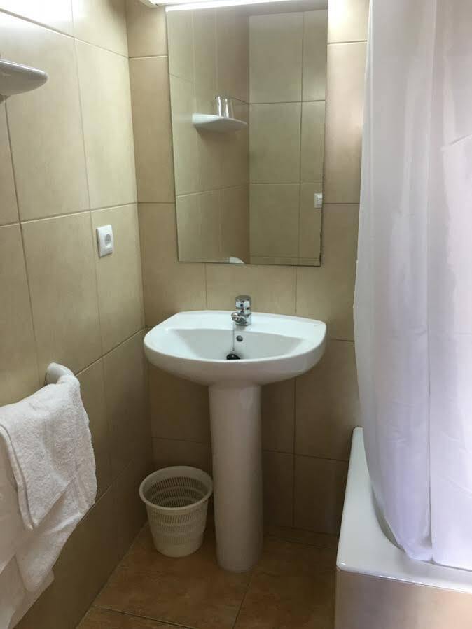 Hotel Hostal Residencia Nicolau Sant Antoni de Portmany Zewnętrze zdjęcie